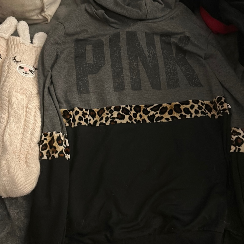 Pink sweatshirt